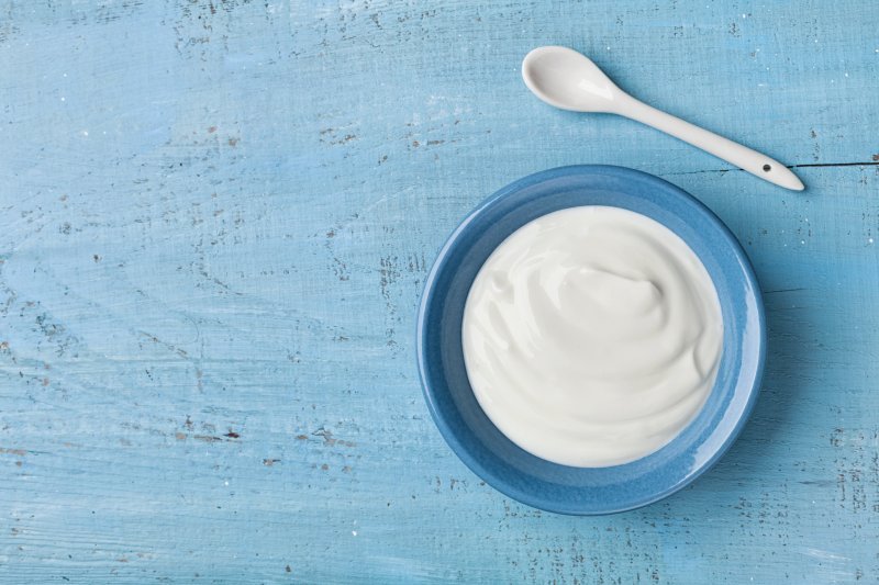 Yogurt, one of the foods that whiten teeth